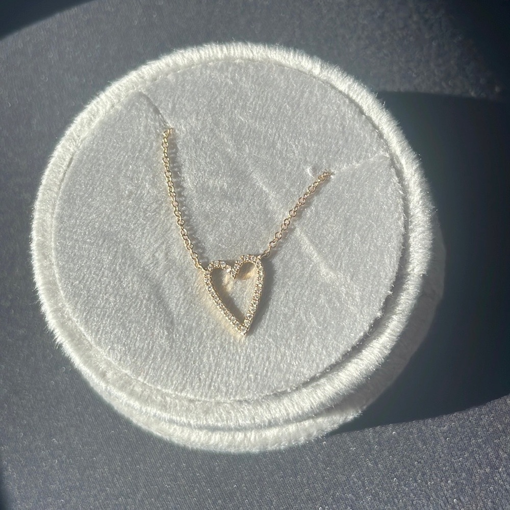 Lindsey Leigh 14k gold and Diamond open heart necklace